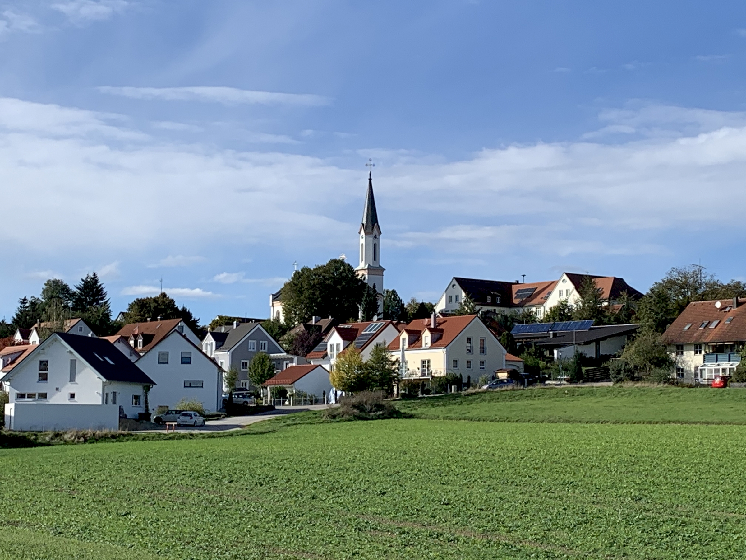 Wolfersdorf Bayern Dorf Kirche Himmel